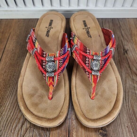Minnetonka Silverthorne Frisco Womens Size 8 N Narrow Red Boho Comfort Sandals - Picture 8 of 10